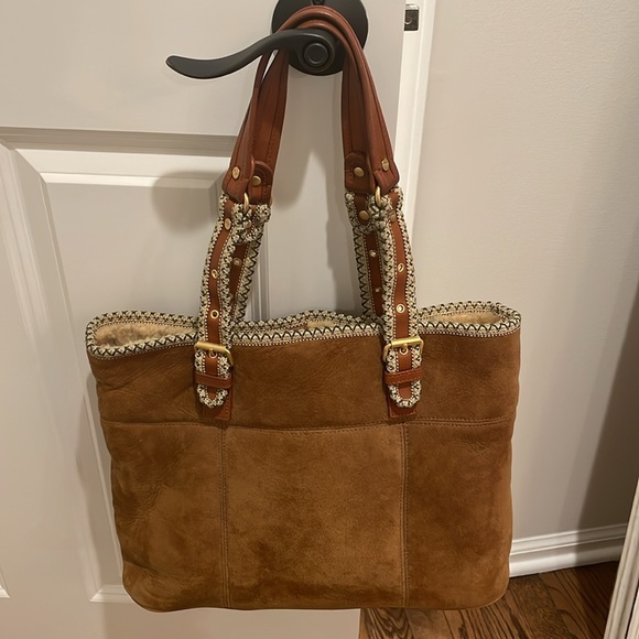 Ugg Tote - Picture 8 of 10